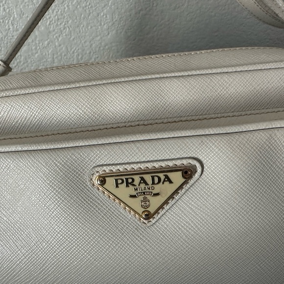 Prada camera bag - Picture 12 of 14